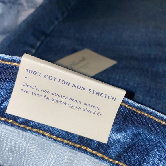 Universal Thread 90s Baggy Bermuda in Deep Blue - Picture 6 of 9